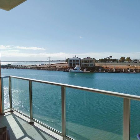 Wallaroo Marina Executive Apartments Exteriör bild