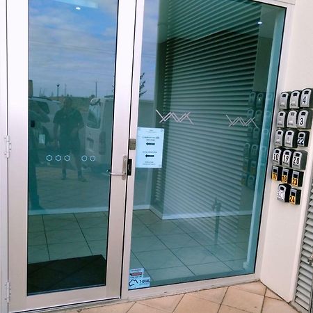 Wallaroo Marina Executive Apartments Exteriör bild