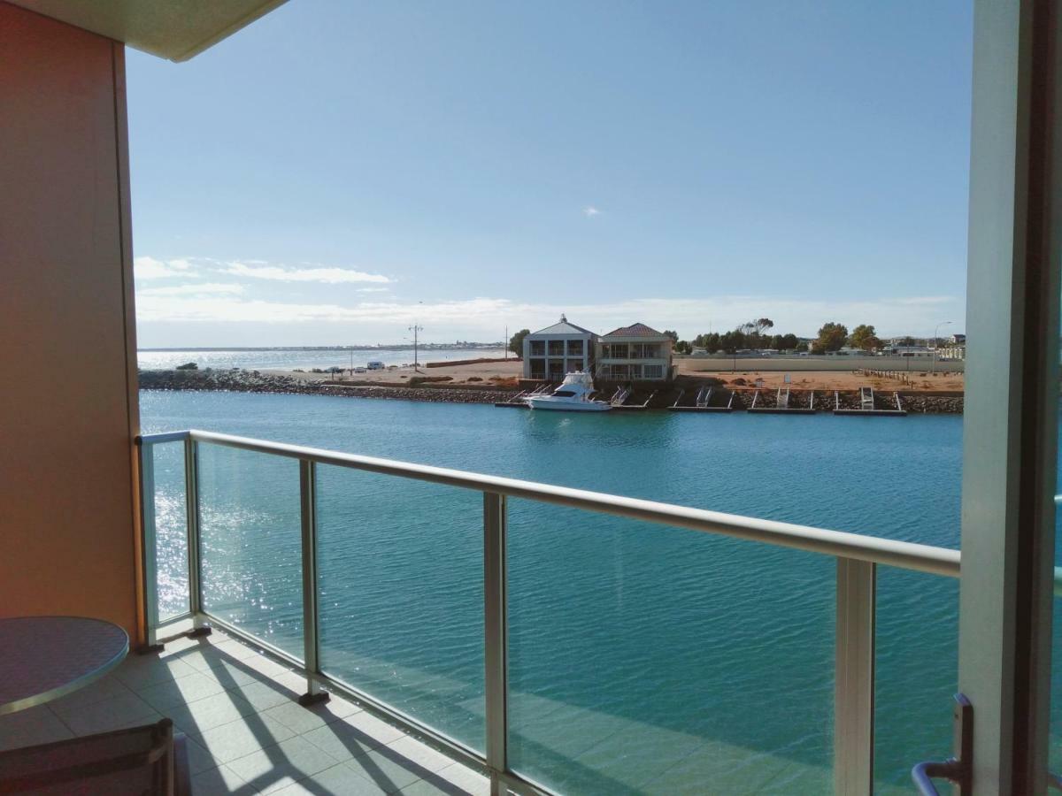 Wallaroo Marina Executive Apartments Exteriör bild